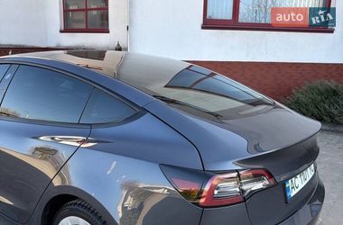 Седан Tesla Model 3 2022 в Луцьку