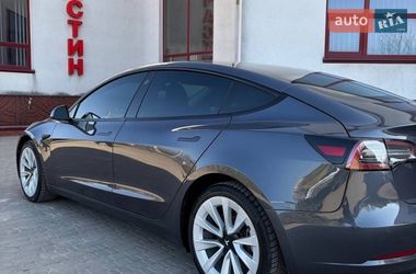 Седан Tesla Model 3 2022 в Луцьку