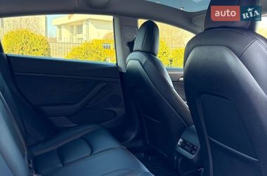 Седан Tesla Model 3 2022 в Луцьку