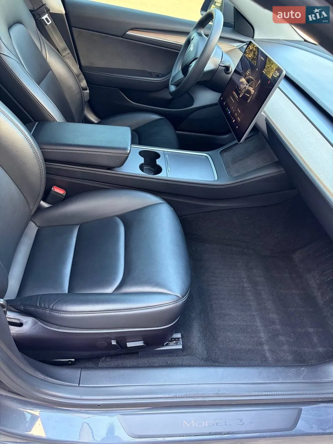 2022 Tesla Model 3 - мініатюра 32
