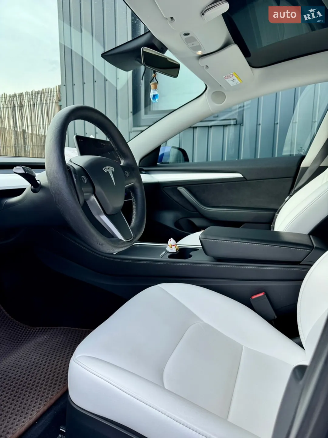 2022 Tesla Model 3 - мініатюра 9