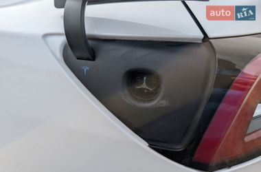 Седан Tesla Model 3 2019 в Киеве фото 20 Седан Tesla Model 3 2019 в Киеве