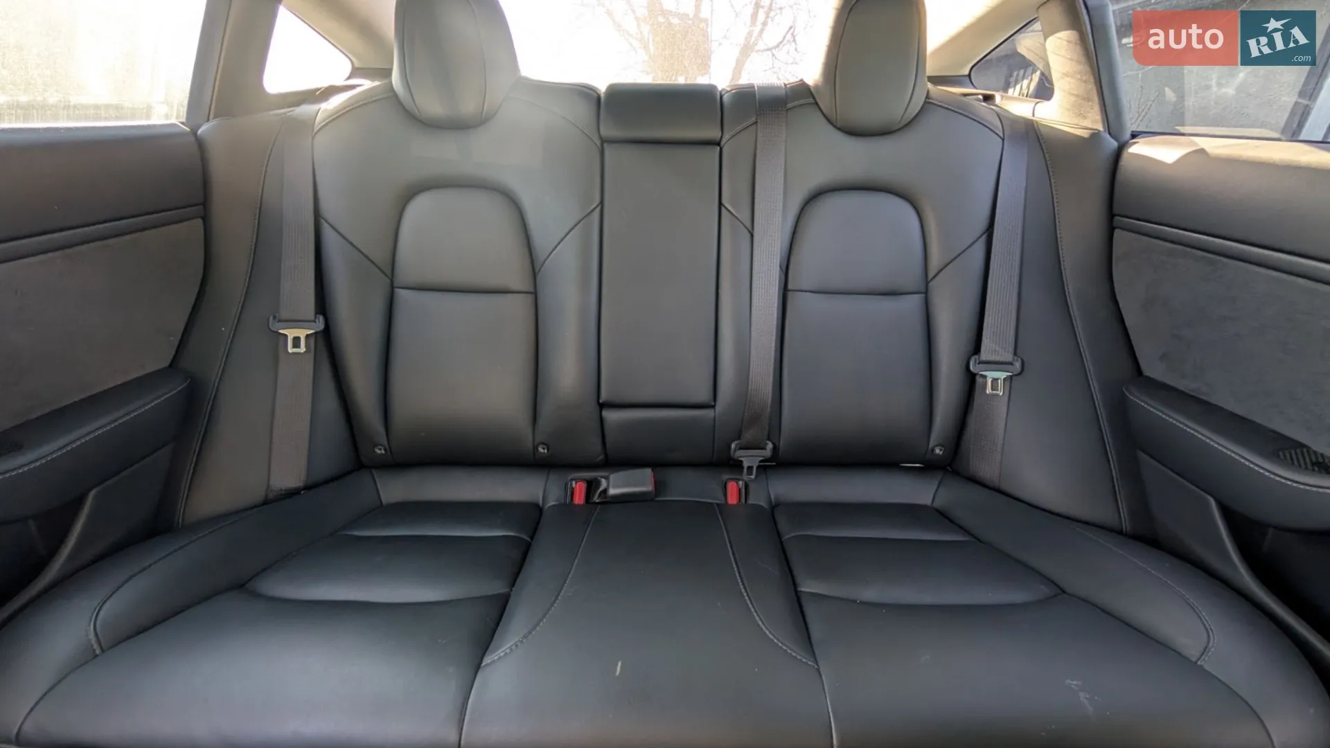 2019 Tesla Model 3 - мініатюра 32