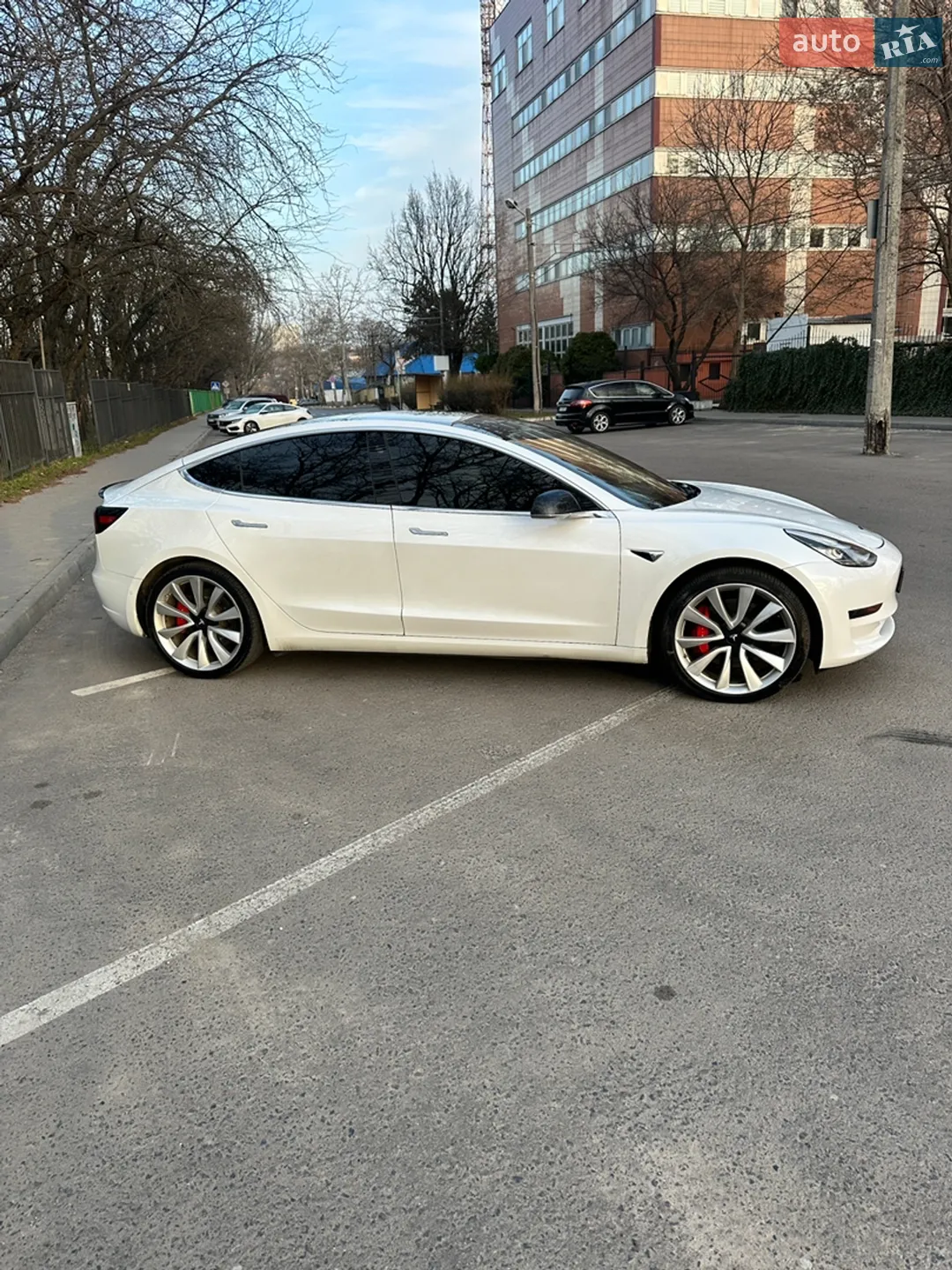 2019 Tesla Model 3 - мініатюра 10