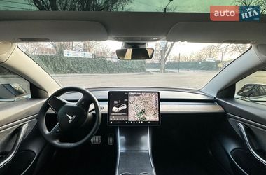 Седан Tesla Model 3 2019 в Одессе