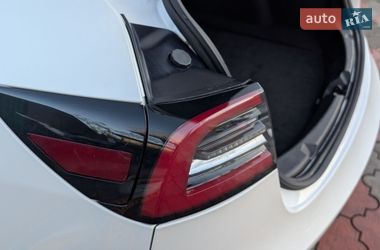 Седан Tesla Model 3 2019 в Киеве фото 45 Седан Tesla Model 3 2019 в Киеве