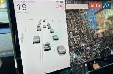 Седан Tesla Model 3 2021 в Виннице