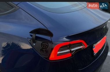 Седан Tesla Model 3 2019 в Житомире
