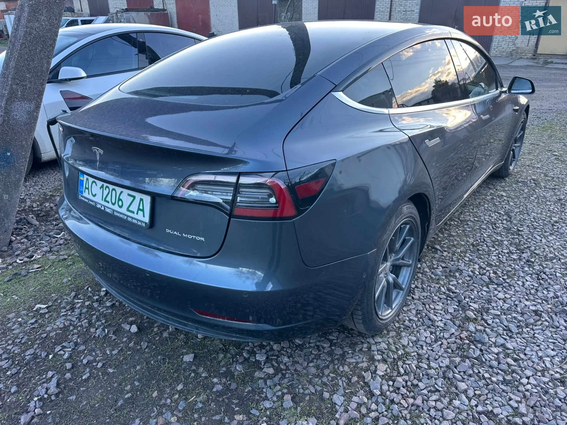 2020 Tesla Model 3 - мініатюра 2