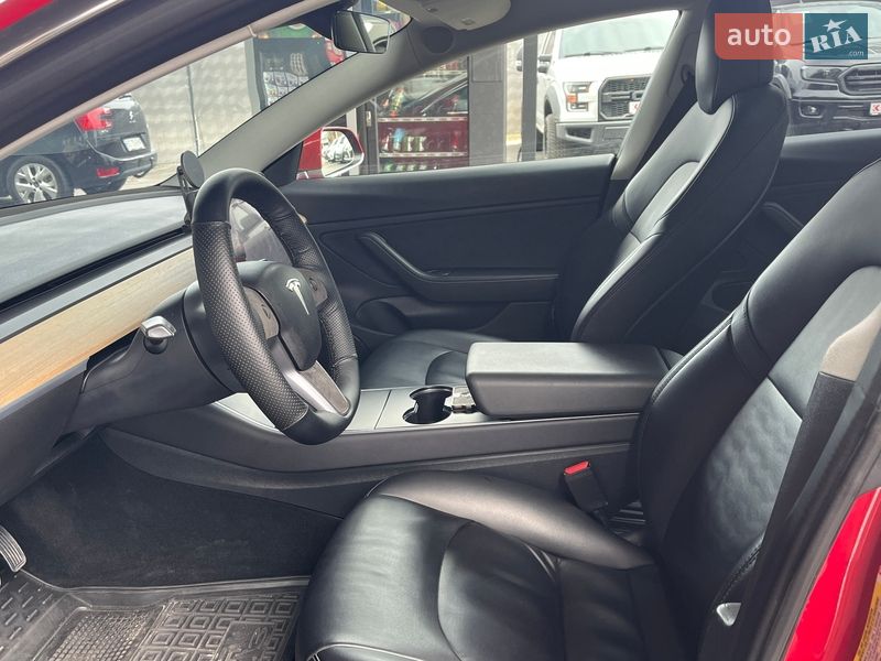 Седан Tesla Model 3 2018 в Вінниці фото 27 Седан Tesla Model 3 2018 в Вінниці