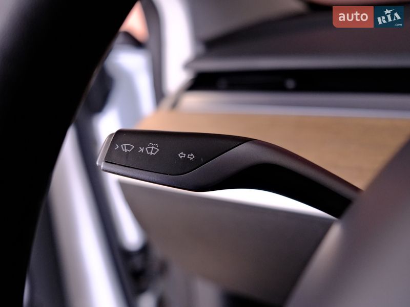 Седан Tesla Model 3 2021 в Одесі фото 19 Седан Tesla Model 3 2021 в Одесі