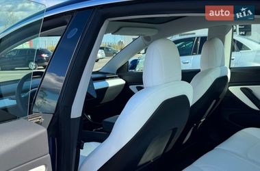 Седан Tesla Model 3 2019 в Одессе