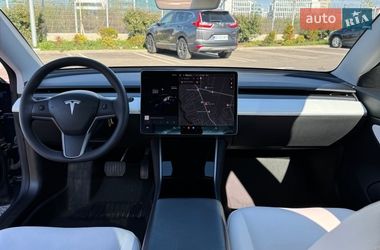 Седан Tesla Model 3 2019 в Одессе