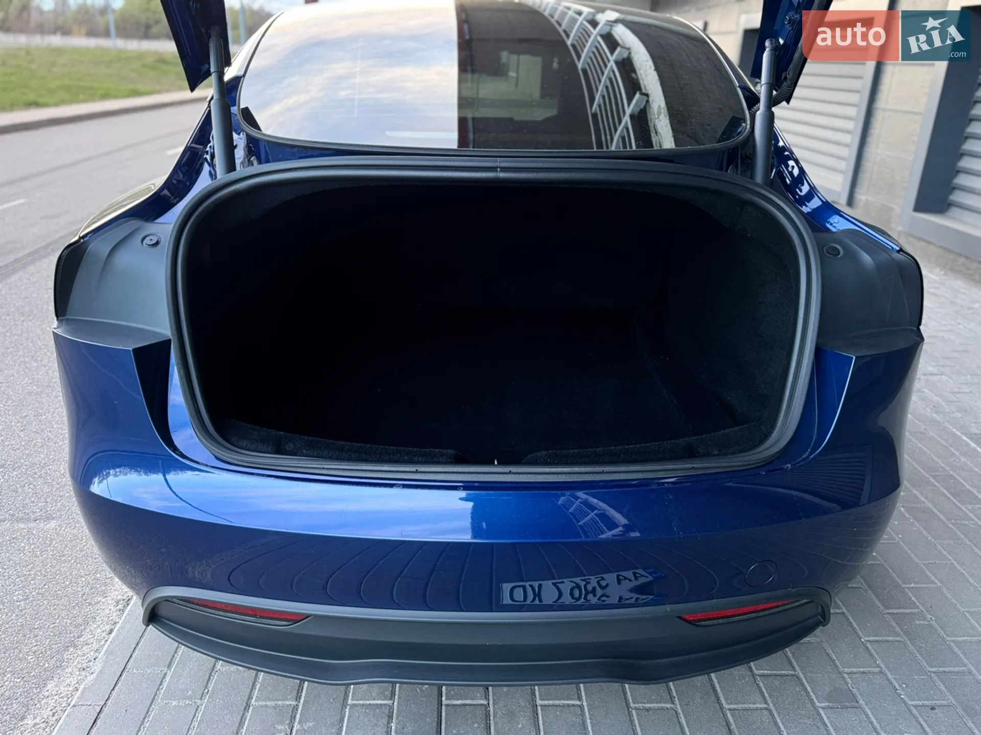 2024 Tesla Model 3 - мініатюра 19