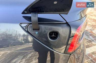 Седан Tesla Model 3 2024 в Кропивницком