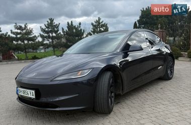 Седан Tesla Model 3 2024 в Одессе