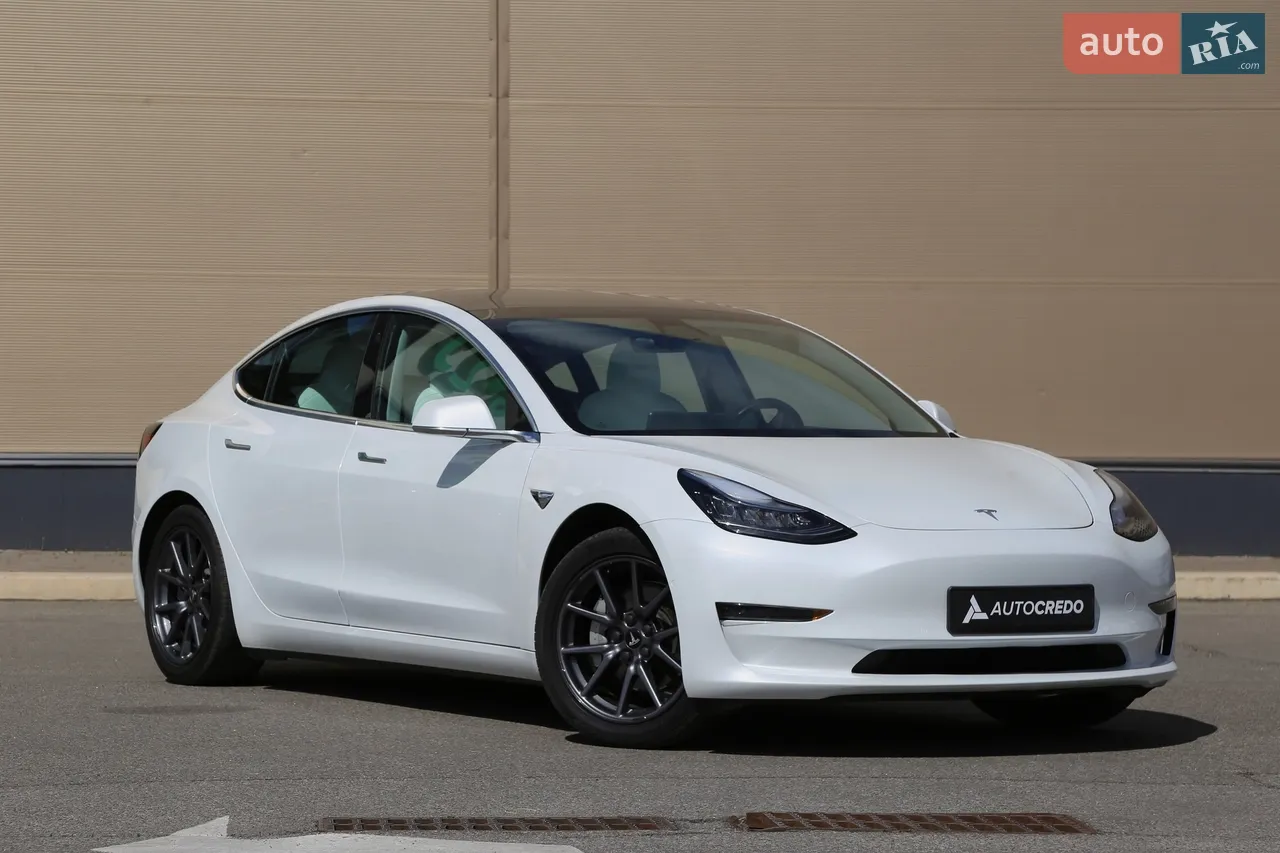 2019 Tesla Model 3 - мініатюра 10
