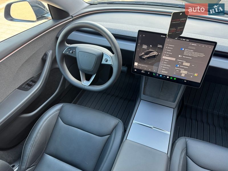 Седан Tesla Model 3 2024 в Стрые