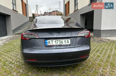 Седан Tesla Model 3 2022 в Ивано-Франковске