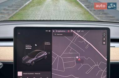 Седан Tesla Model 3 2022 в Ивано-Франковске