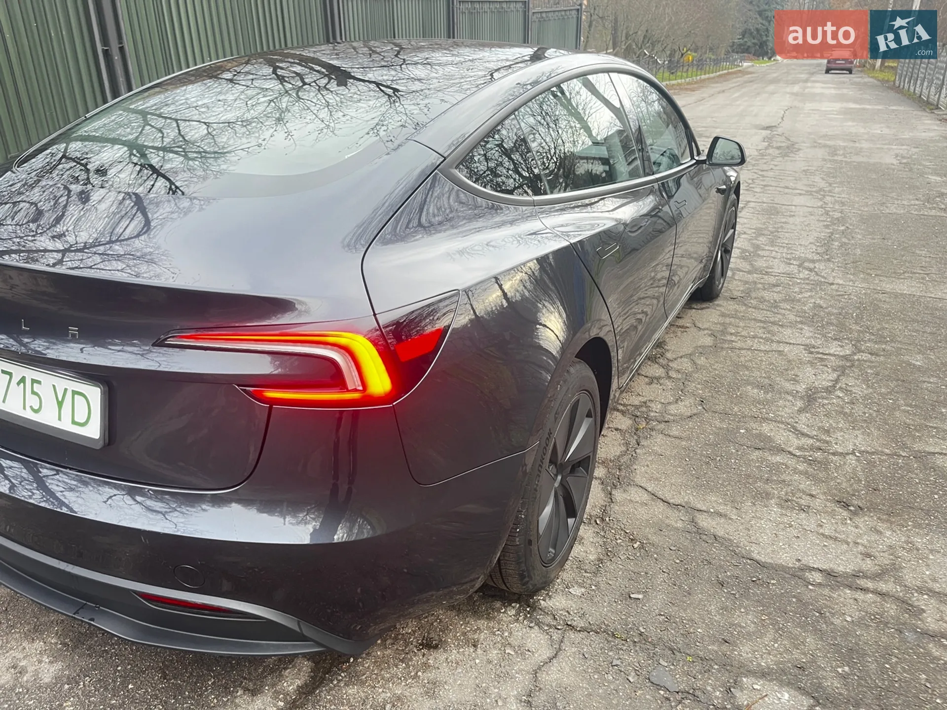 2025 Tesla Model 3 - мініатюра 21