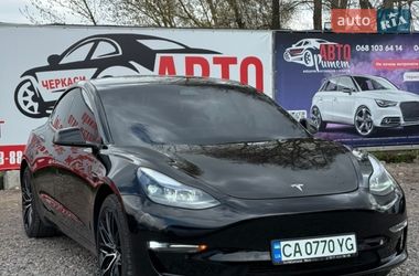 Седан Tesla Model 3 2021 в Черкассах
