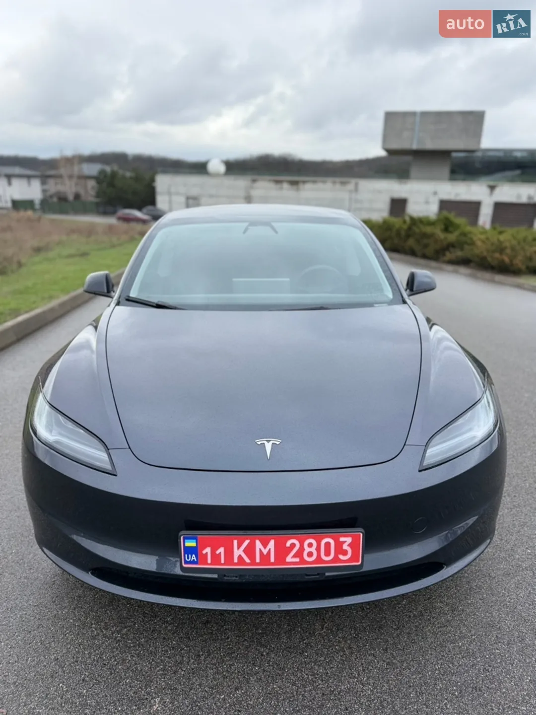 2025 Tesla Model 3 - мініатюра 4