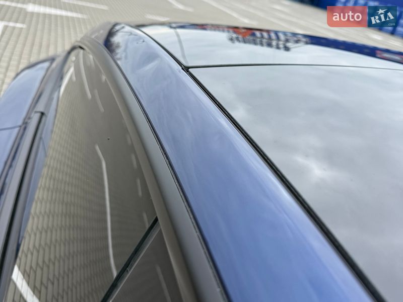 Седан Tesla Model 3 2022 в Львове