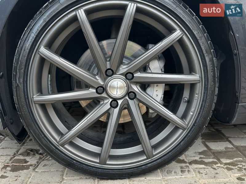 Седан Tesla Model 3 2024 в Черноморске