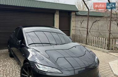 Седан Tesla Model 3 2024 в Черноморске