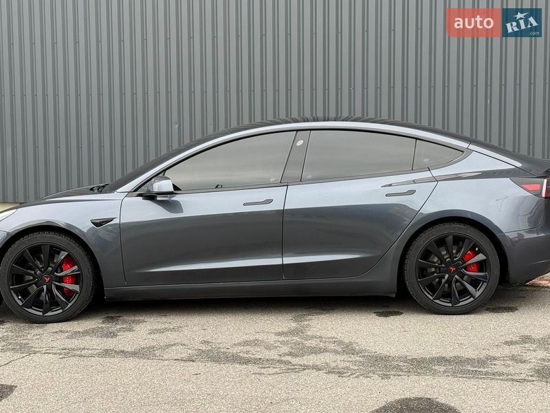 Седан Tesla Model 3 2019 в Харькове