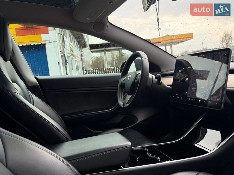 Седан Tesla Model 3 2019 в Харькове