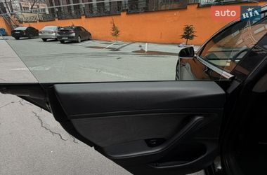Седан Tesla Model 3 2020 в Одессе