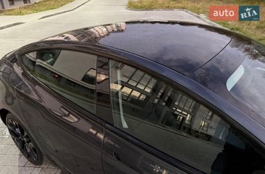 Седан Tesla Model 3 2024 в Львове