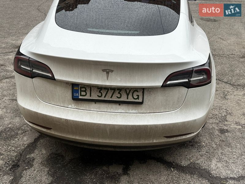Седан Tesla Model 3 2018 в Полтаве