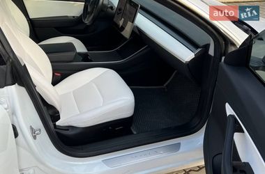 Седан Tesla Model 3 2018 в Долині фото 17 Седан Tesla Model 3 2018 в Долині