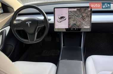 Седан Tesla Model 3 2018 в Долині фото 19 Седан Tesla Model 3 2018 в Долині