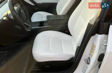 Седан Tesla Model 3 2018 в Долині фото 22 Седан Tesla Model 3 2018 в Долині