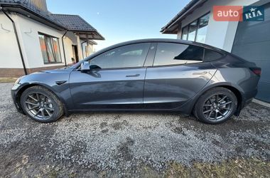 Седан Tesla Model 3 2021 в Рава-Русской