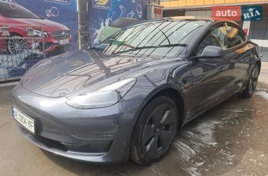 Седан Tesla Model 3 2022 в Днепре фото Седан Tesla Model 3 2022 в Днепре