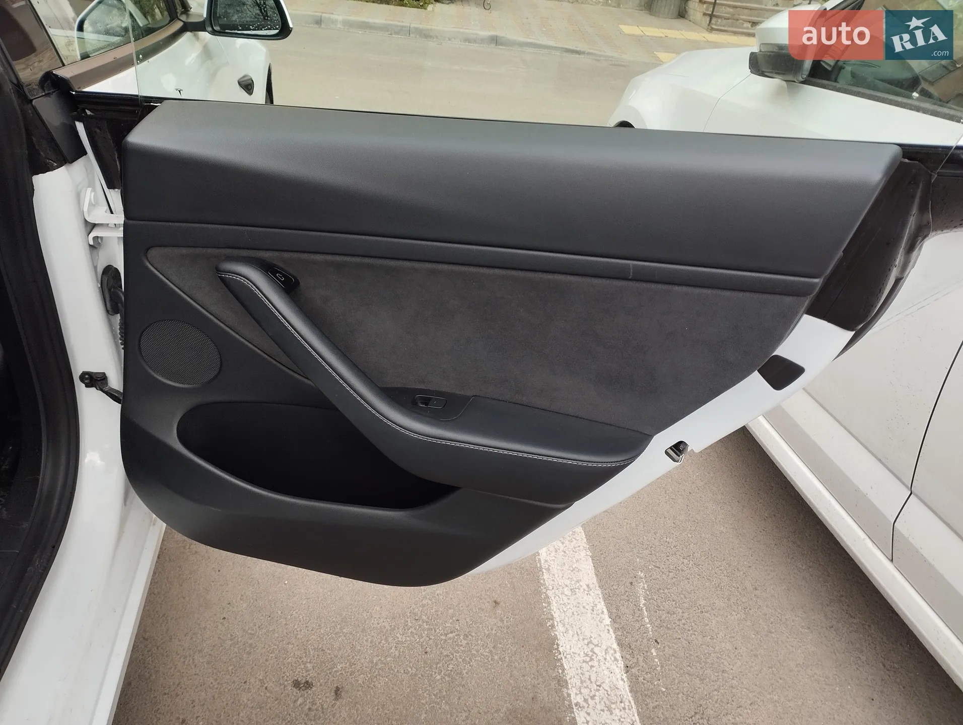 2021 Tesla Model 3 - мініатюра 9
