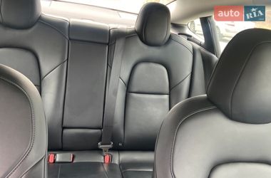 Седан Tesla Model 3 2022 в Львові