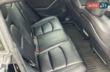 Седан Tesla Model 3 2022 в Львові
