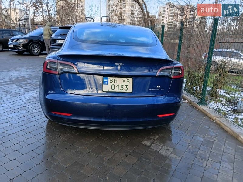 Седан Tesla Model 3 2018 в Одессе
