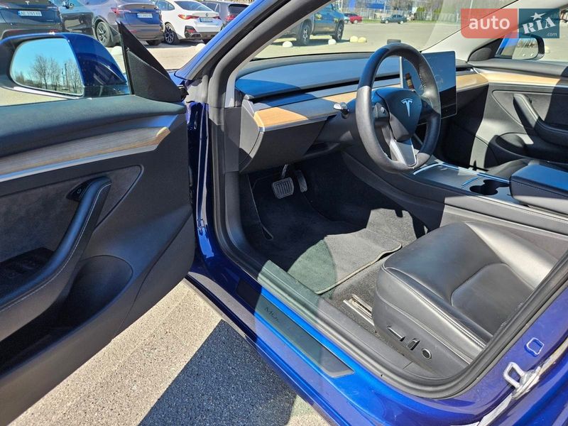 Седан Tesla Model 3 2022 в Днепре фото 20 Седан Tesla Model 3 2022 в Днепре