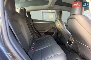 Седан Tesla Model 3 2024 в Киеве