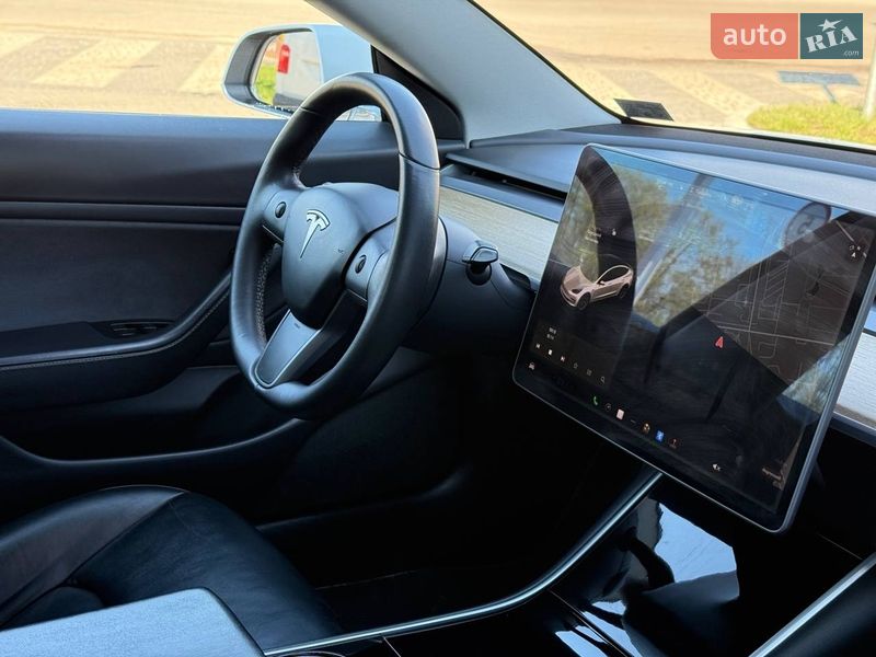 Седан Tesla Model 3 2020 в Кропивницком фото 8 Седан Tesla Model 3 2020 в Кропивницком