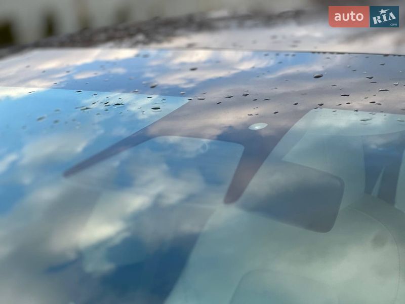 Седан Tesla Model 3 2018 в Луцке