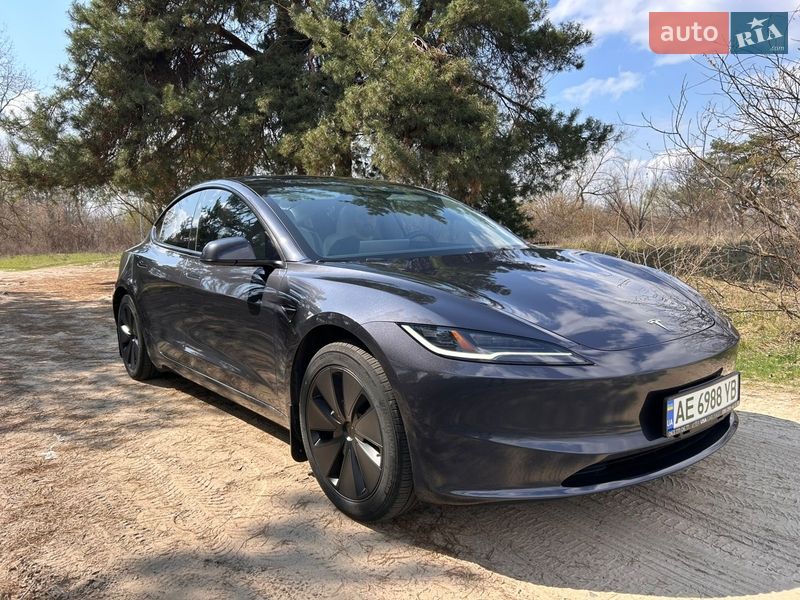 Седан Tesla Model 3 2024 в Києві фото Седан Tesla Model 3 2024 в Києві