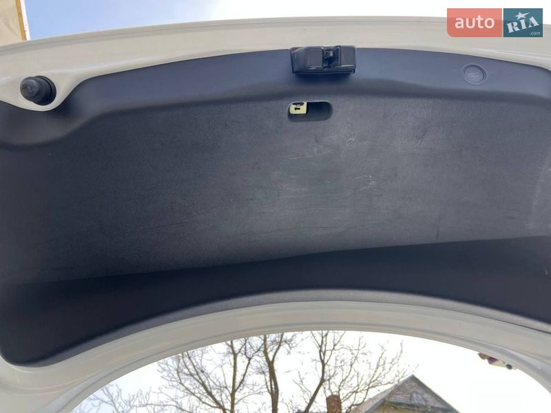 Седан Tesla Model 3 2022 в Дрогобичі фото 32 Седан Tesla Model 3 2022 в Дрогобичі